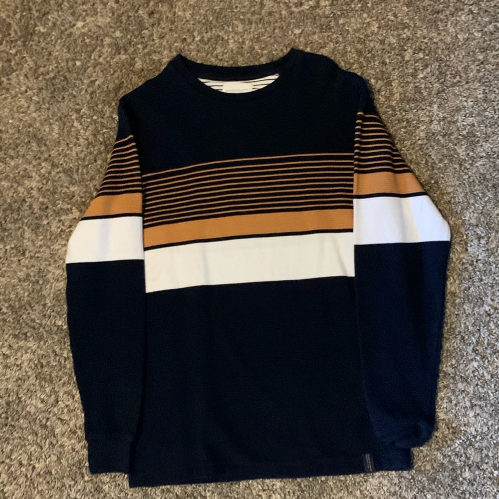 Men’s long sleeve shirt